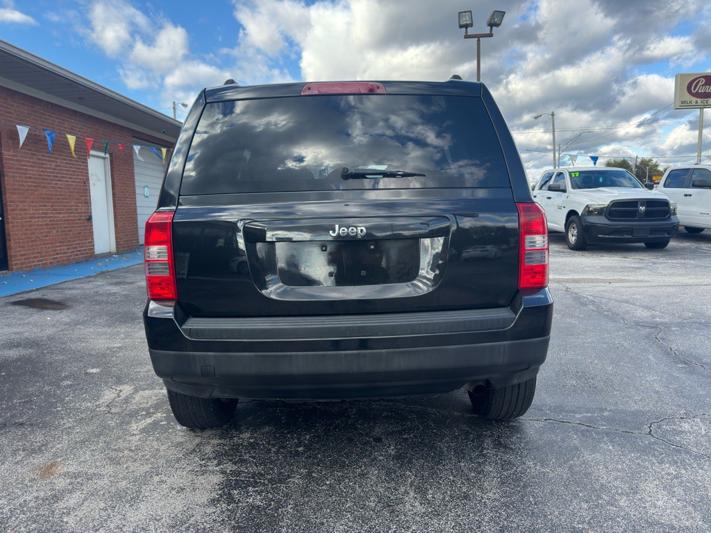 2011 Jeep Patriot Image 6