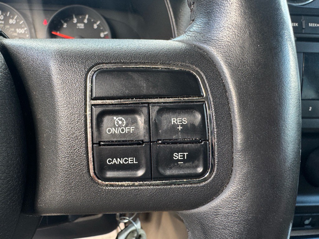 2011 Jeep Patriot Image 14