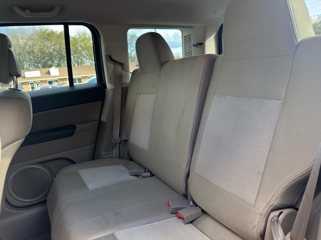 2011 Jeep Patriot Image 23