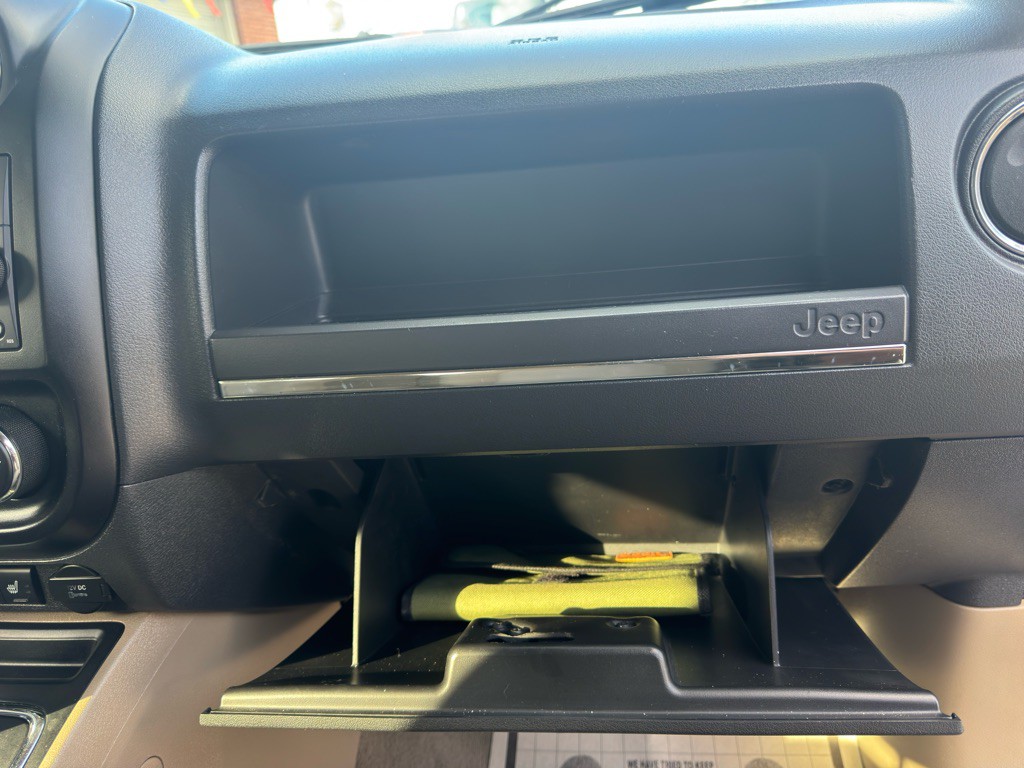 2011 Jeep Patriot Image 30