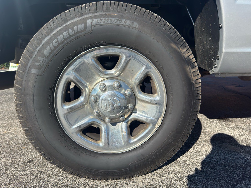 2015 RAM 3500 Image 44