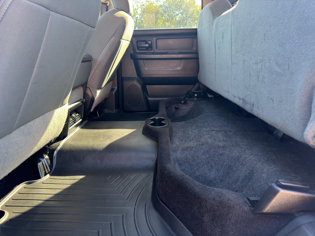 2015 RAM 3500 Image 35