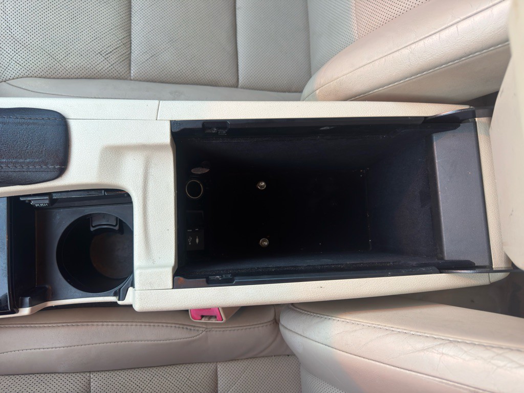 2014 Lexus ES Image 25