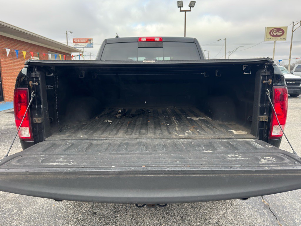 2014 RAM 1500 Image 8