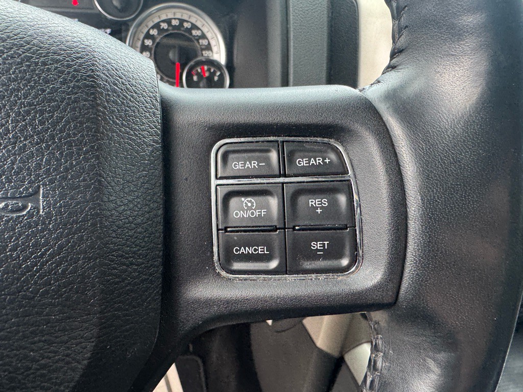 2014 RAM 1500 Image 16