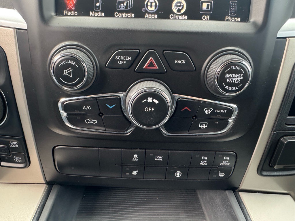 2014 RAM 1500 Image 22