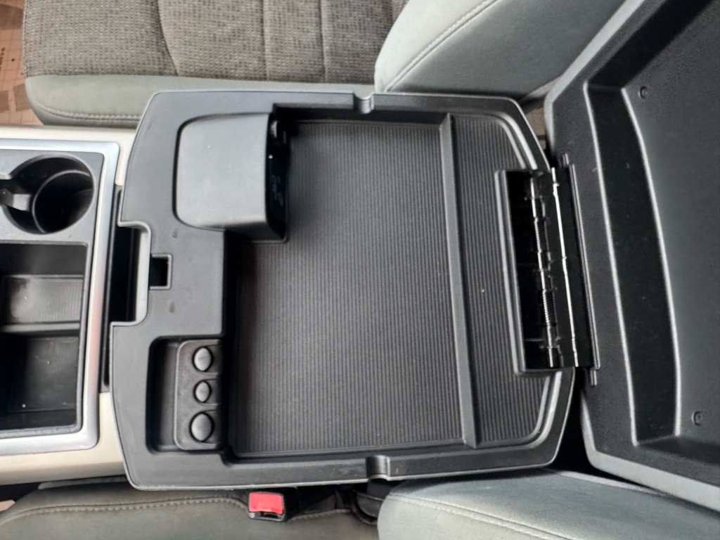 2014 RAM 1500 Image 26