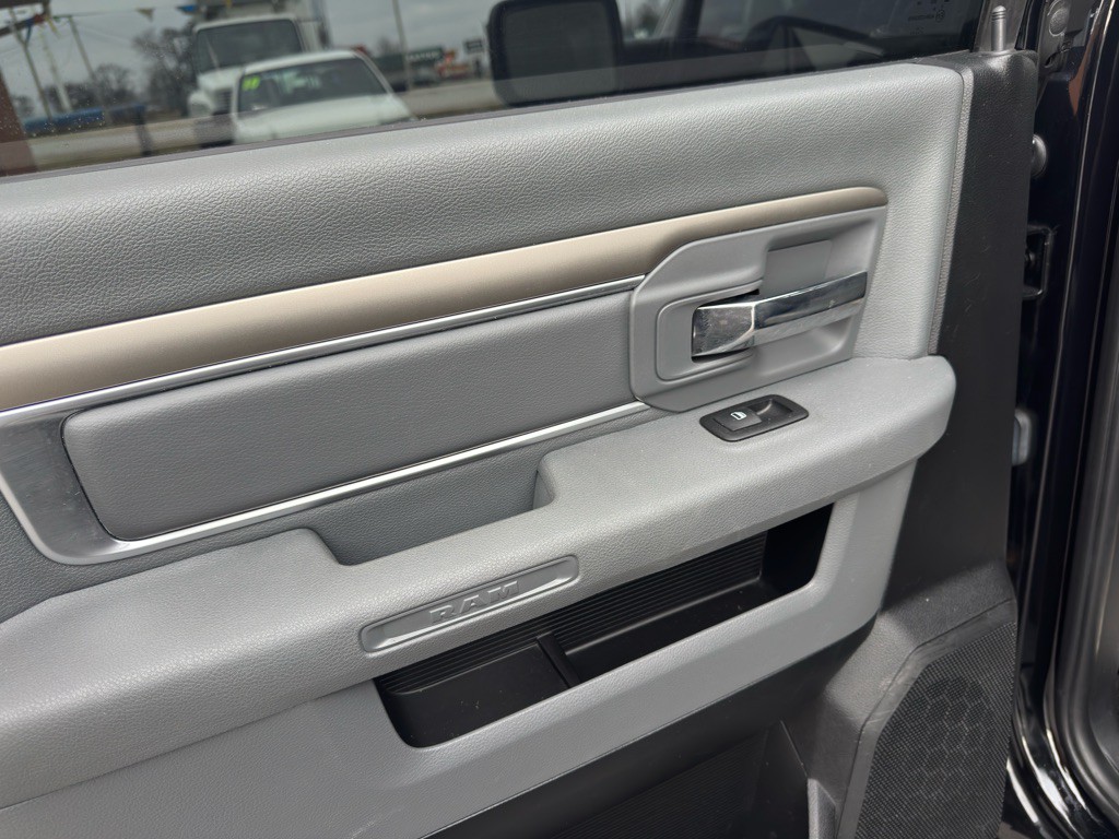 2014 RAM 1500 Image 29