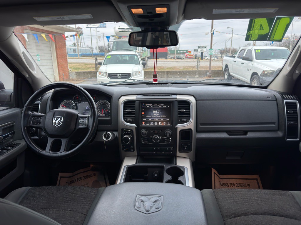 2014 RAM 1500 Image 40