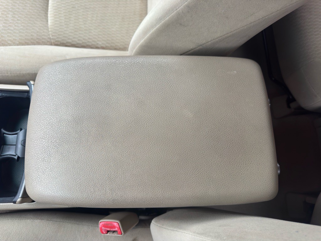 2010 Toyota Highlander Image 17