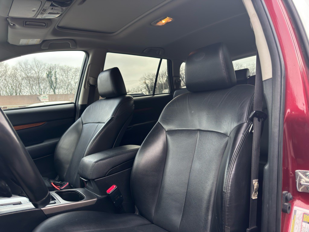 2013 Subaru Outback Image 13