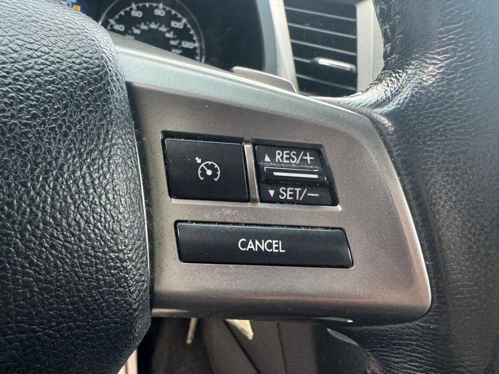 2013 Subaru Outback Image 16