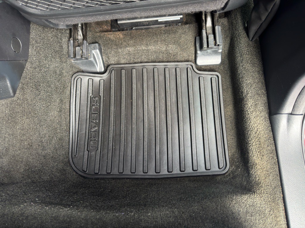 2013 Subaru Outback Image 35