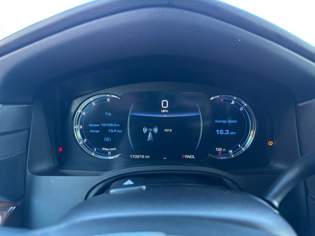 2018 Cadillac Escalade Image 19