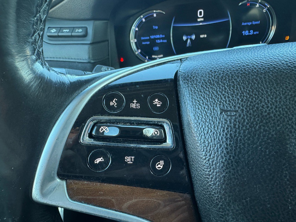 2018 Cadillac Escalade Image 22