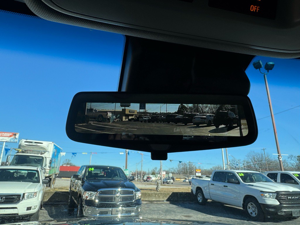 2018 Cadillac Escalade Image 24