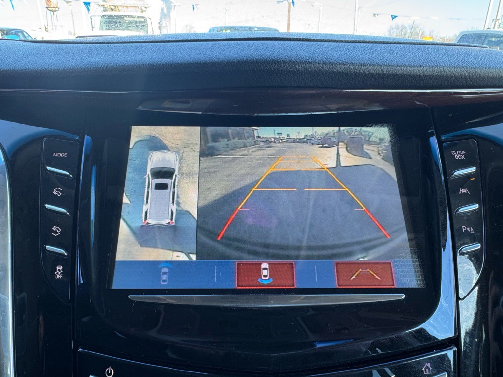 2018 Cadillac Escalade Image 28