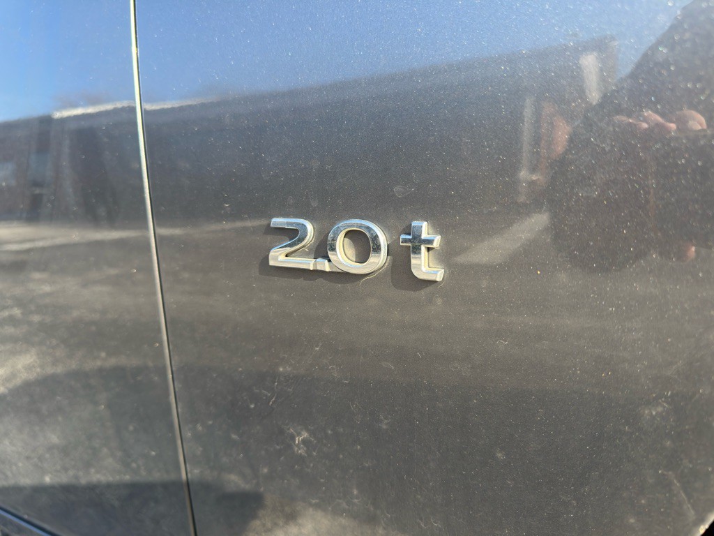 2018 INFINITI Q50 Image 9