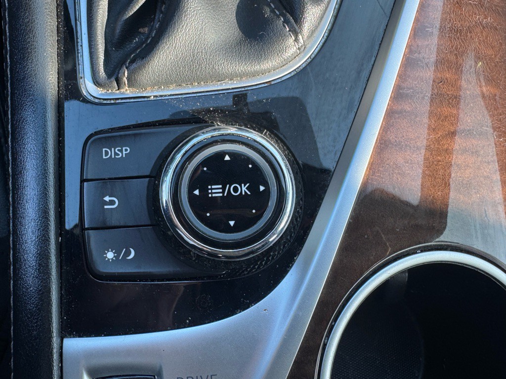 2018 INFINITI Q50 Image 18