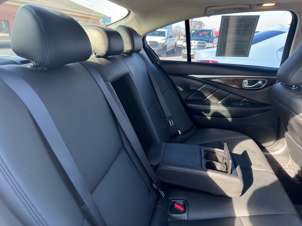 2018 INFINITI Q50 Image 25