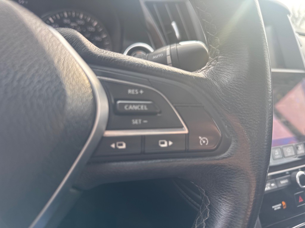 2018 INFINITI Q50 Image 30