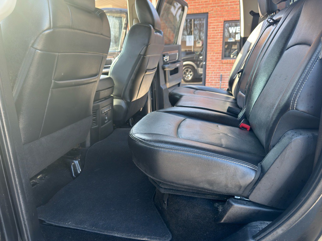 2015 RAM 1500 Image 35