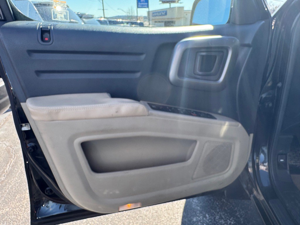 2009 Honda Ridgeline Image 24