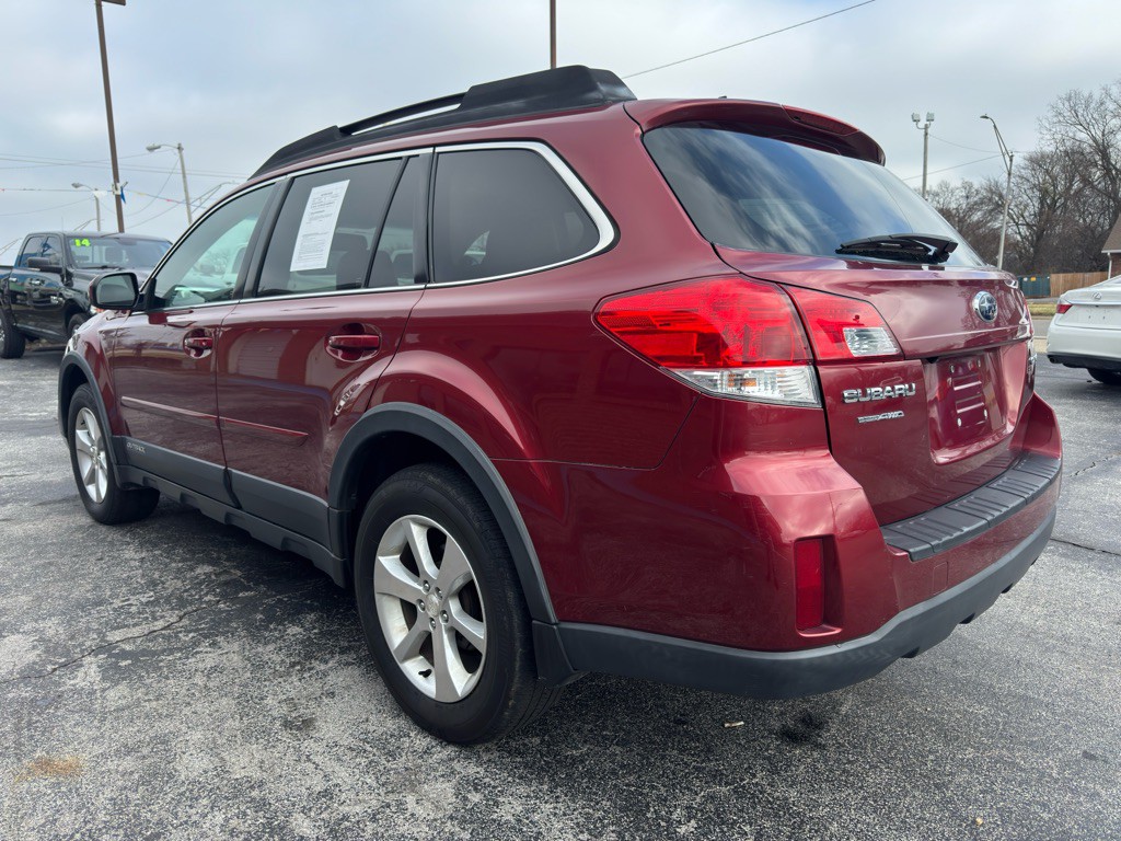 2013 Subaru Outback Image 5