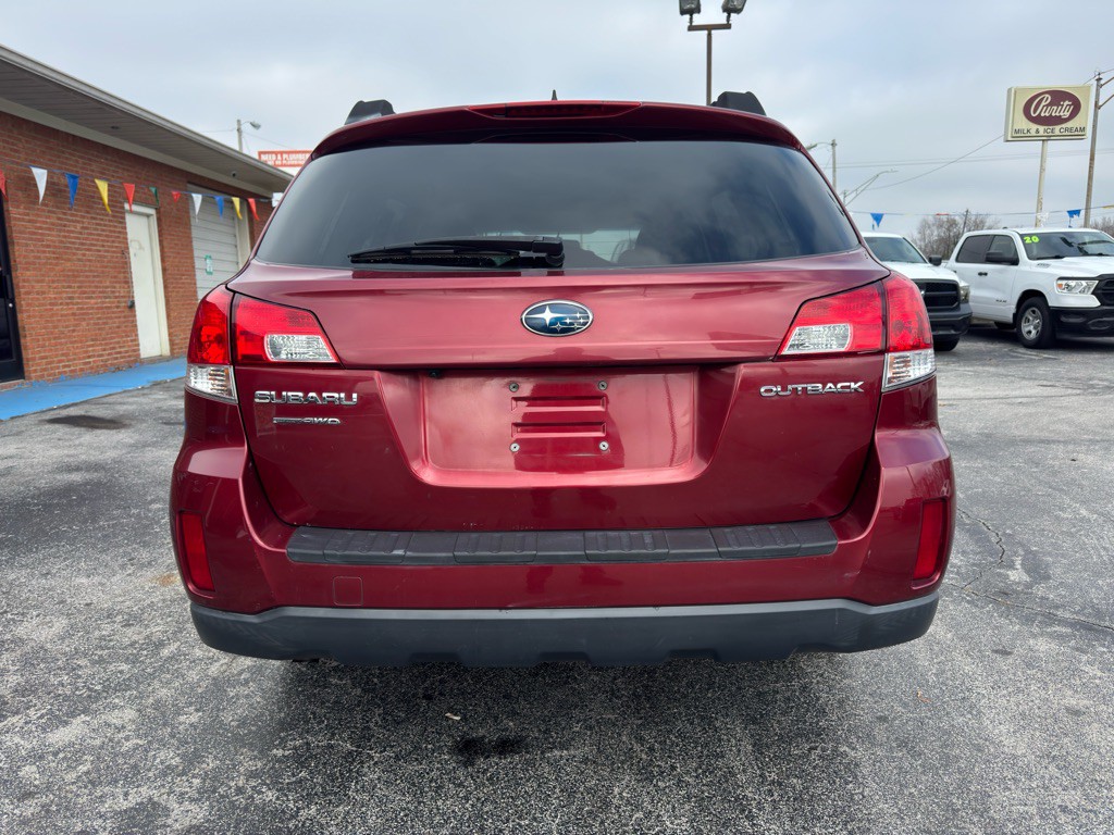 2013 Subaru Outback Image 6