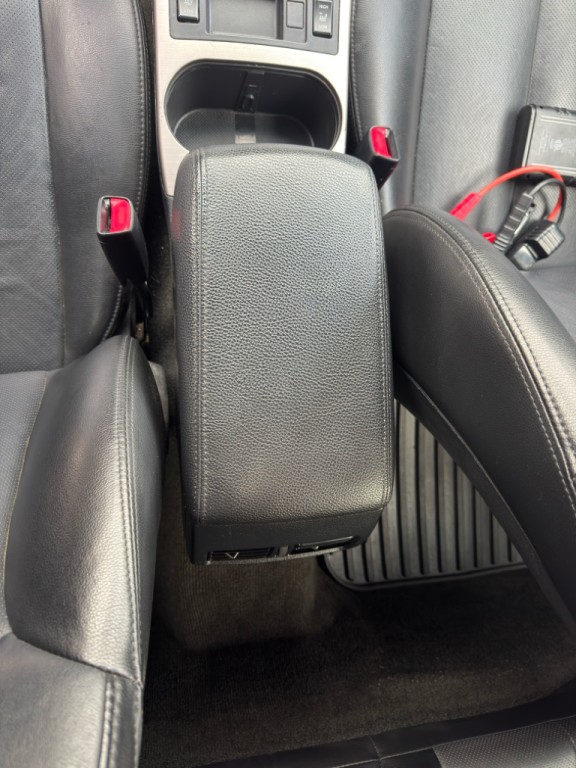 2013 Subaru Outback Image 23