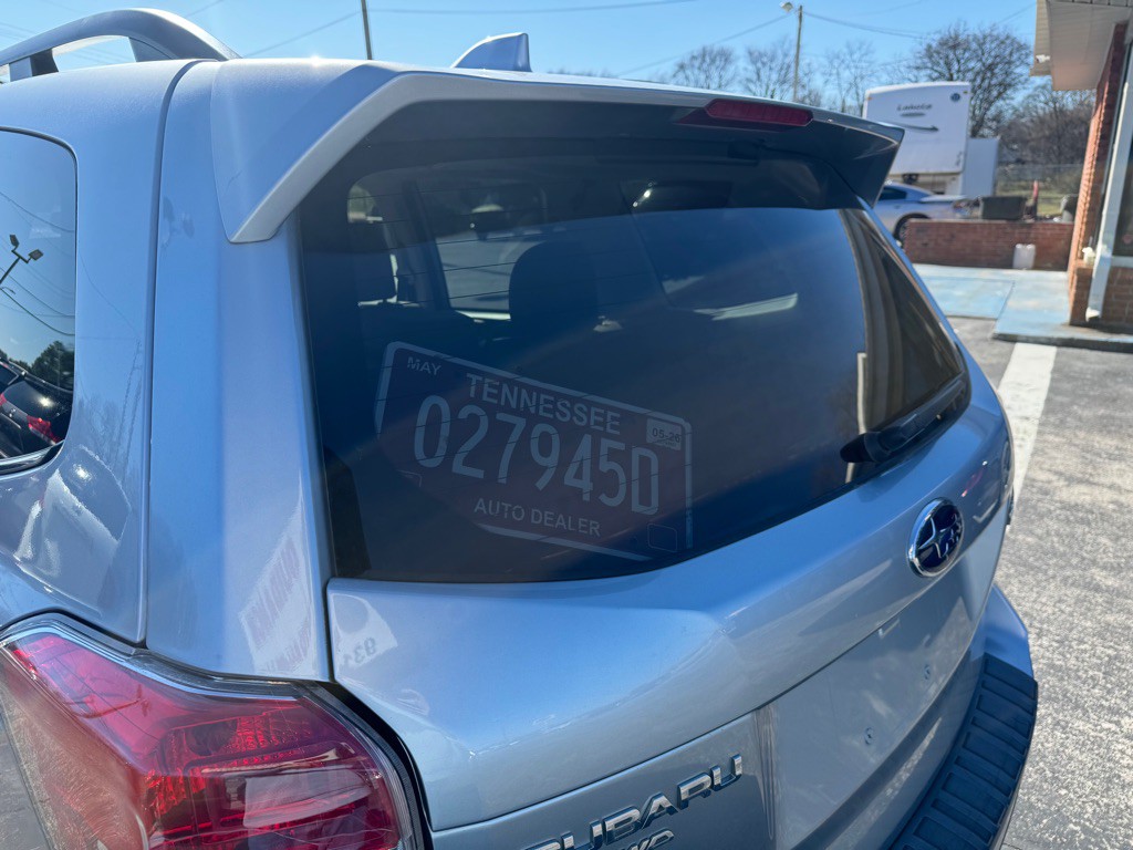 2016 Subaru Forester Image 13