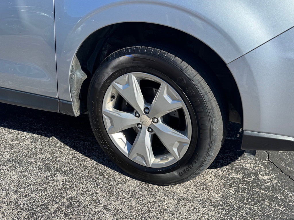 2016 Subaru Forester Image 24
