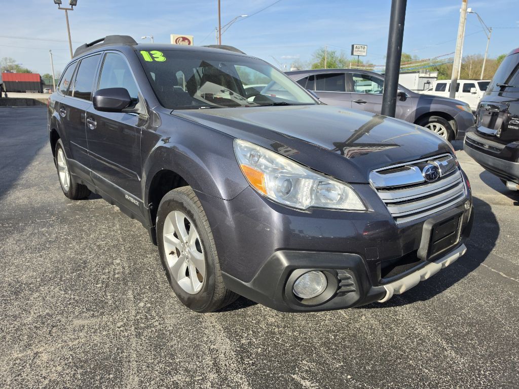 2013 Subaru Outback Image 11