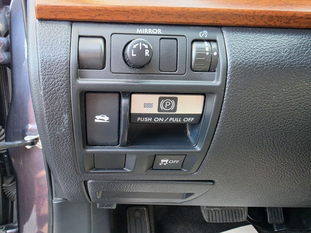 2013 Subaru Outback Image 17