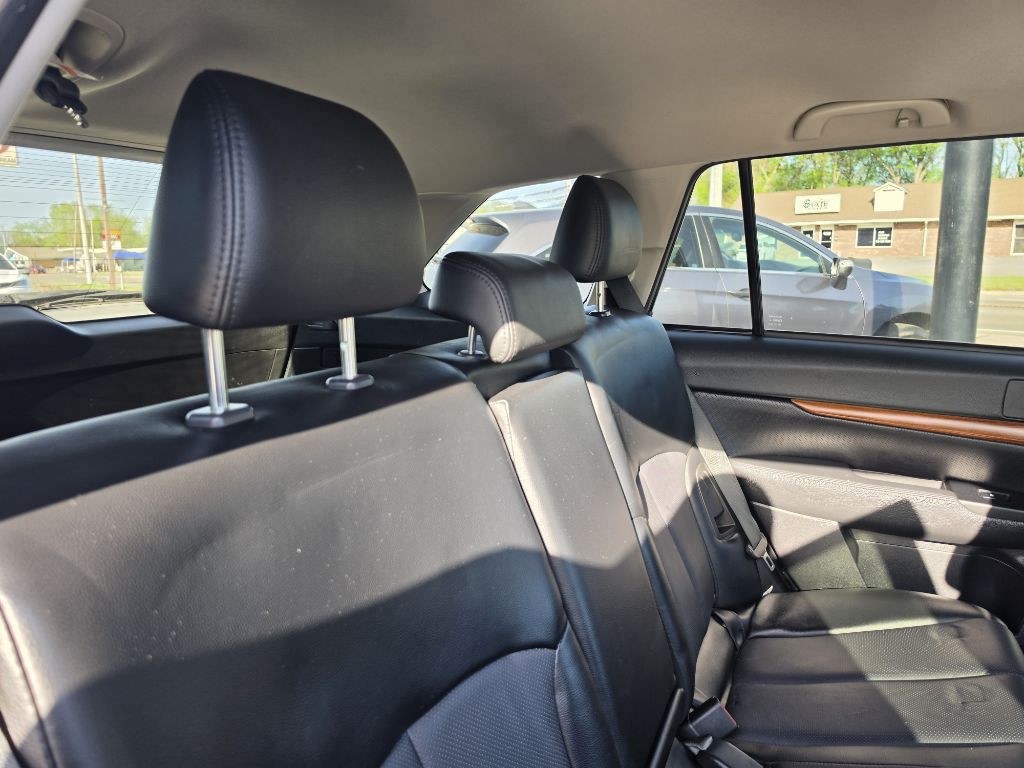 2013 Subaru Outback Image 22