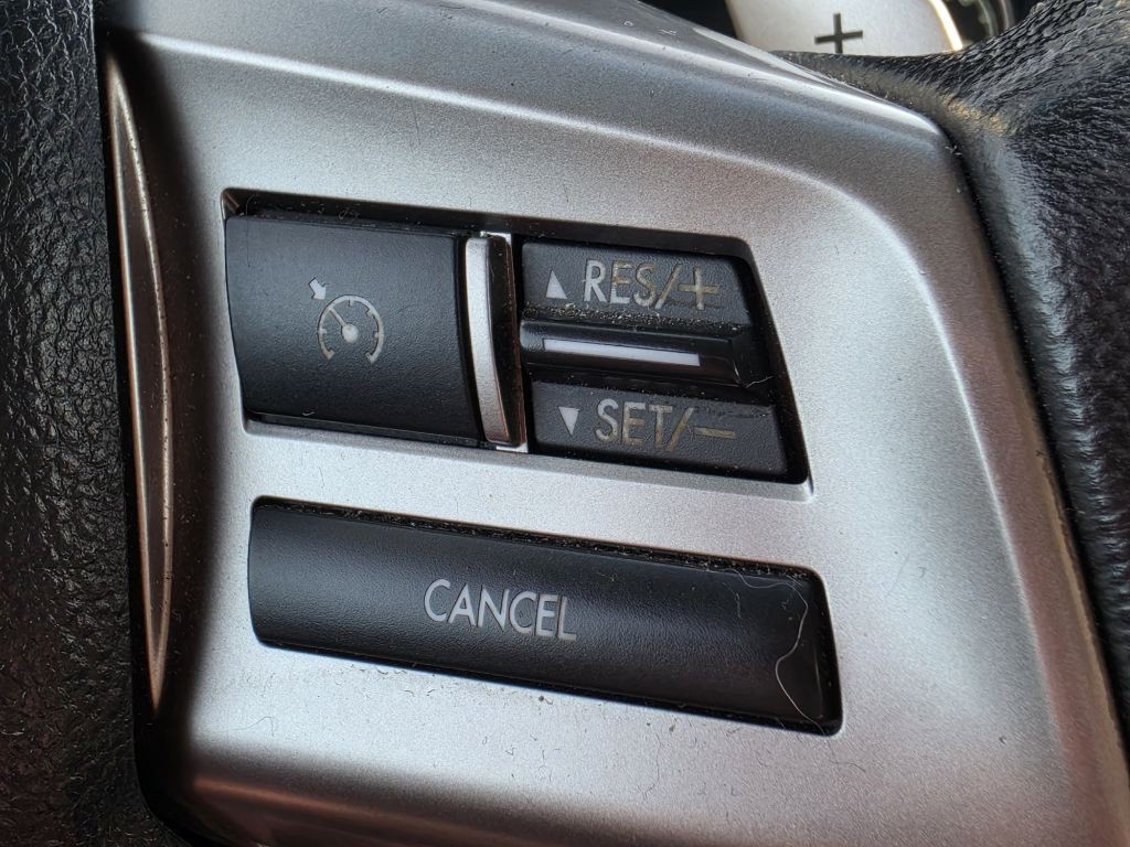 2013 Subaru Outback Image 35