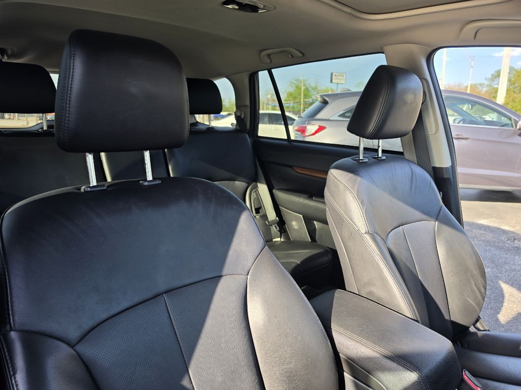 2013 Subaru Outback Image 44