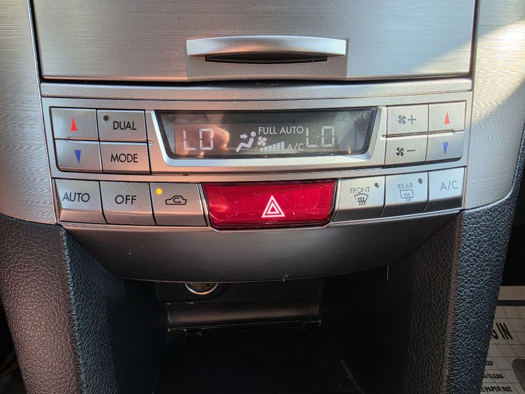 2013 Subaru Outback Image 53