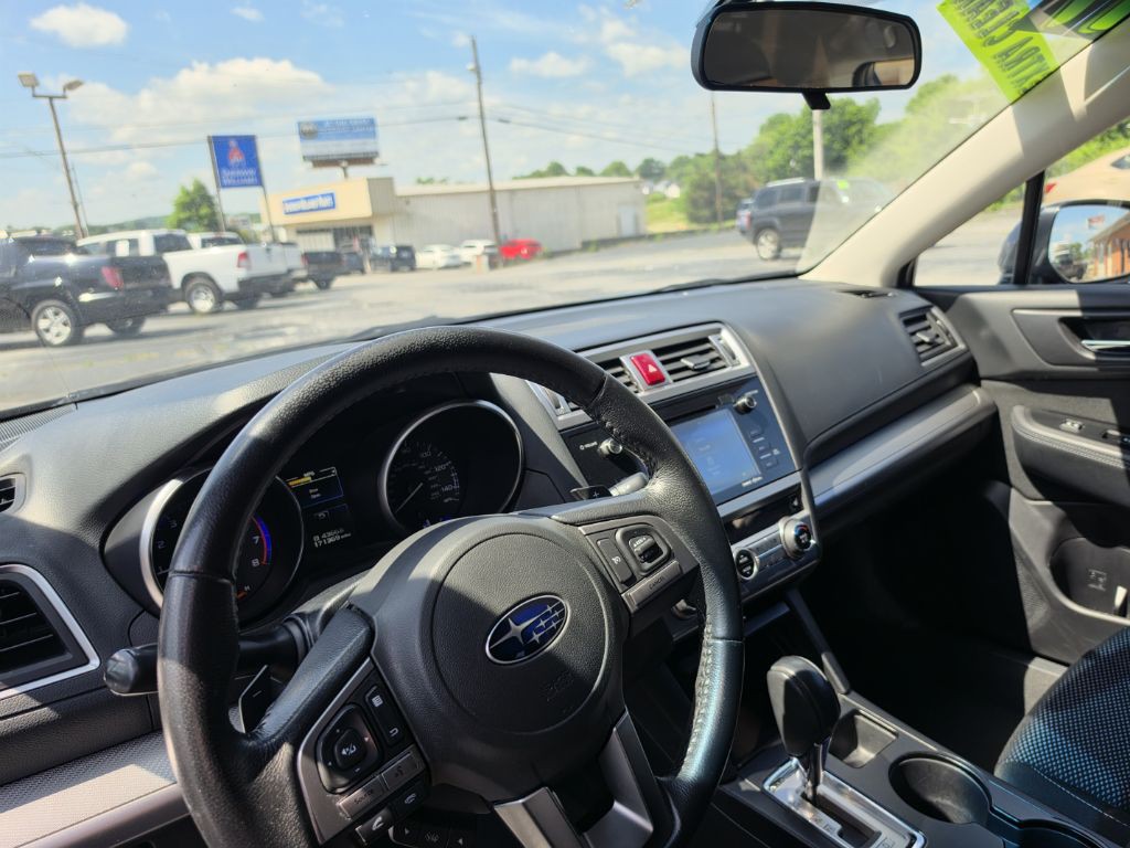 2017 Subaru Outback Image 15