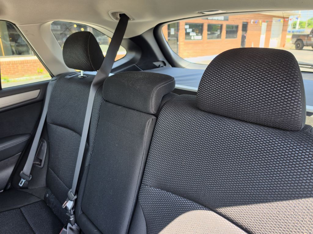 2017 Subaru Outback Image 18