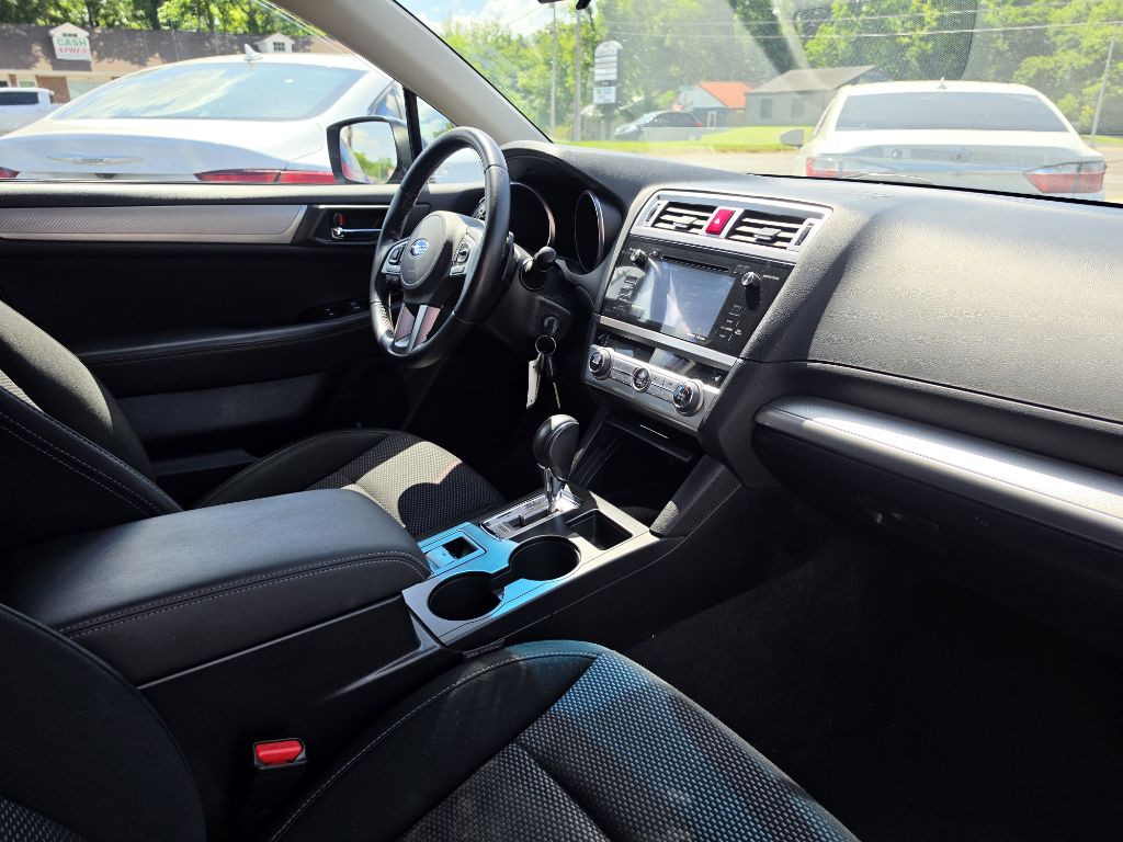 2017 Subaru Outback Image 22