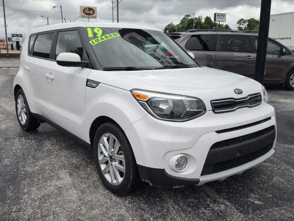 2019 Kia Soul Image 2