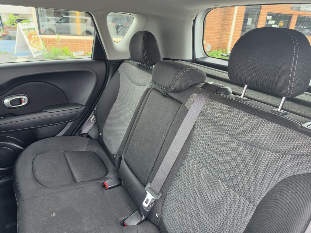 2019 Kia Soul Image 28