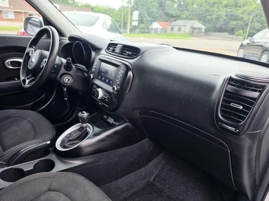 2019 Kia Soul Image 36