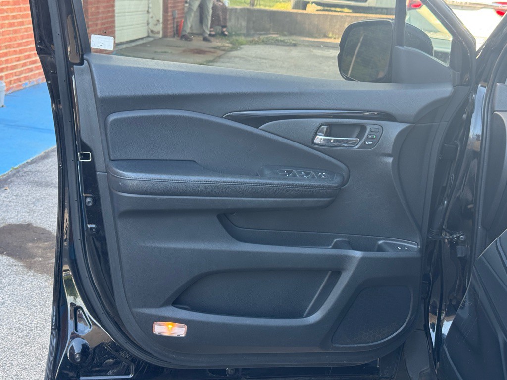2016 Honda Pilot Image 10