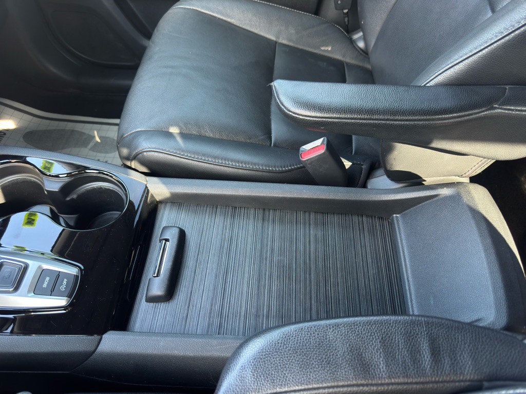 2016 Honda Pilot Image 25