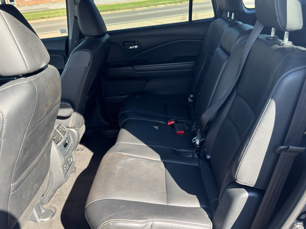 2016 Honda Pilot Image 29