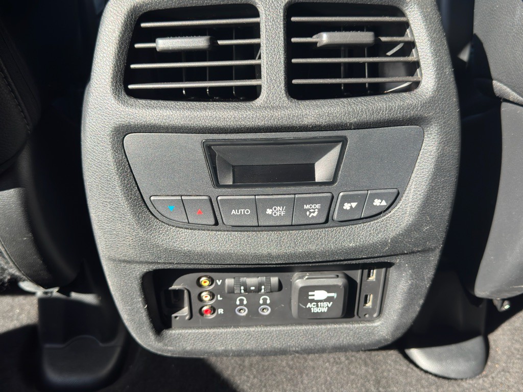2016 Honda Pilot Image 30
