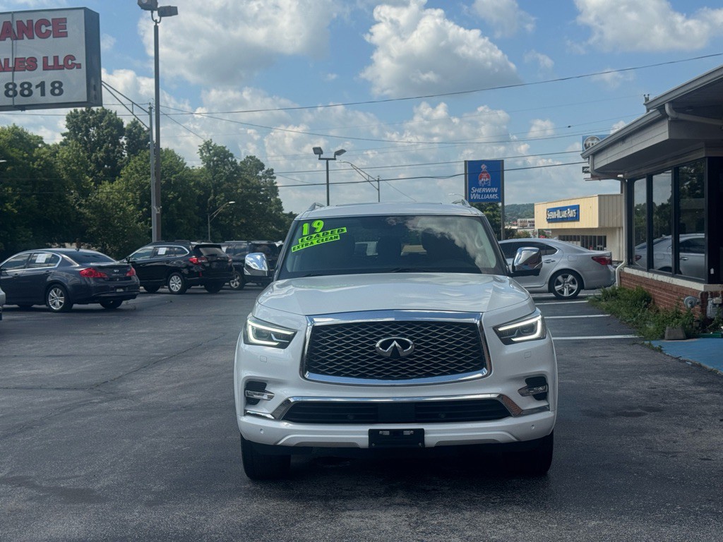 2019 INFINITI QX80 Image 3