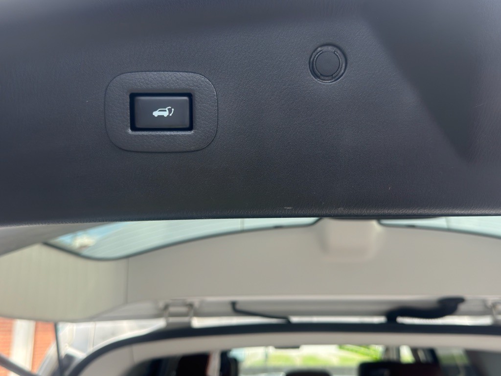 2019 INFINITI QX80 Image 38